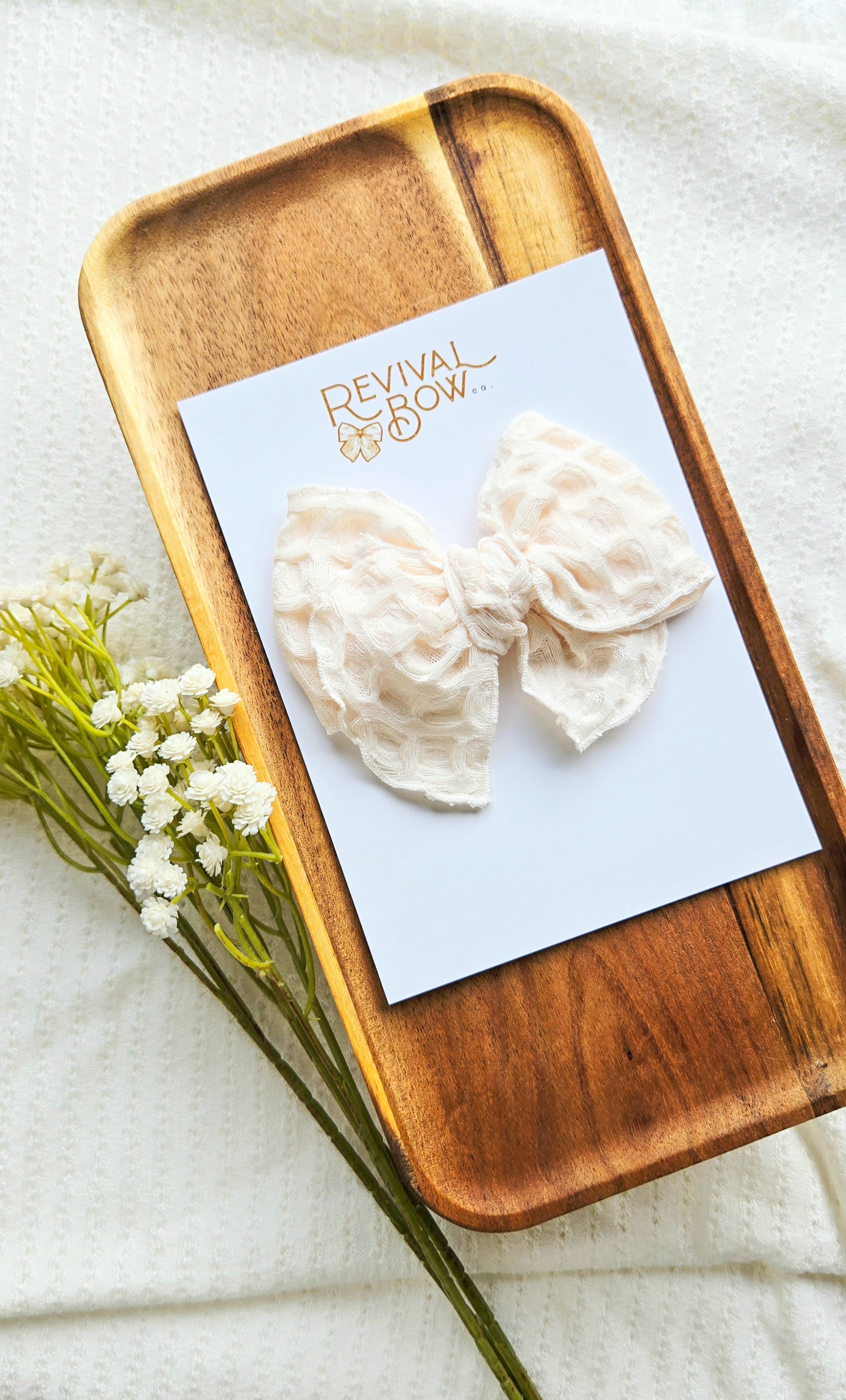 Fable Bow • Ivory Waffle