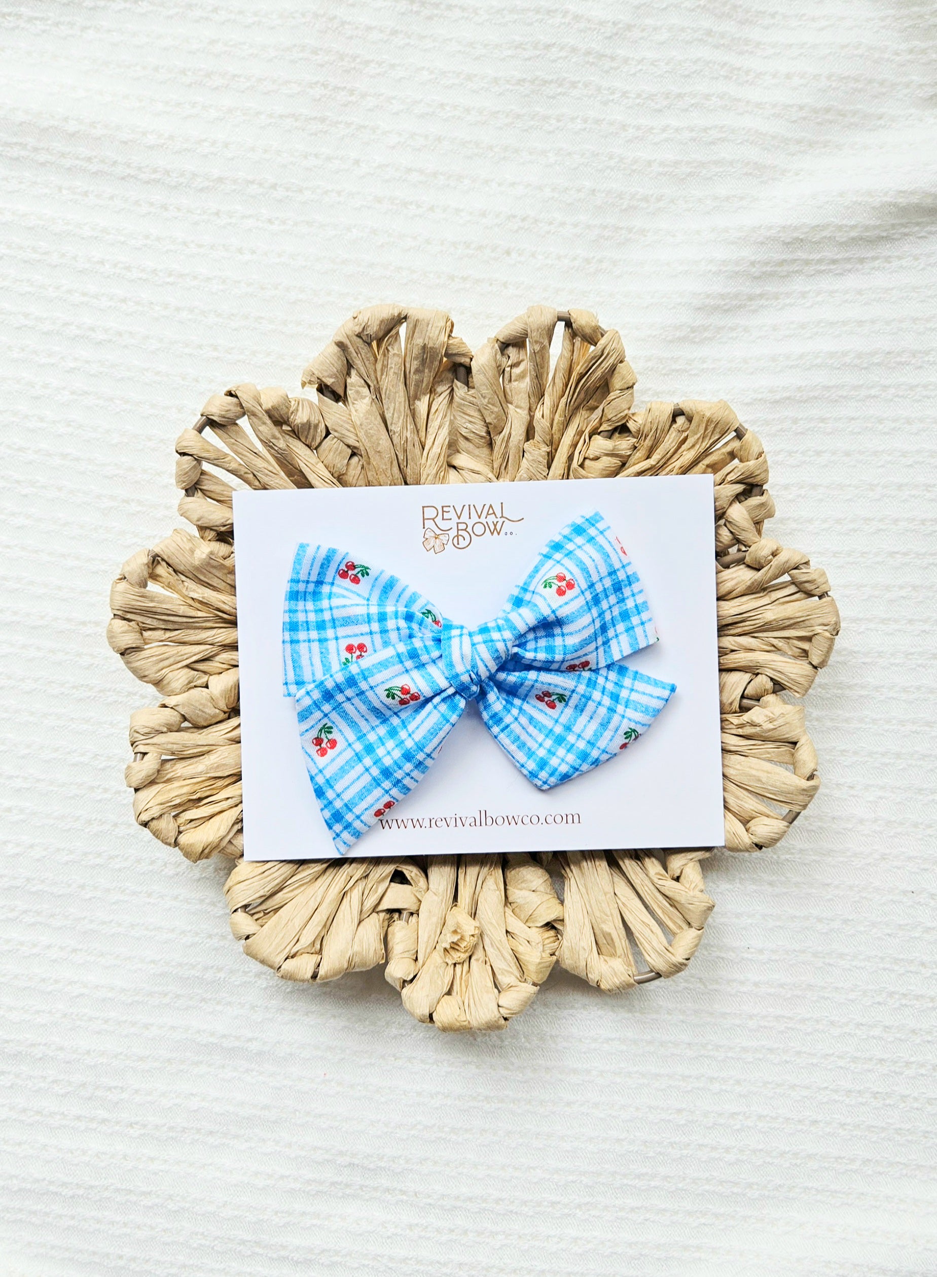 Large Pinwheel Bow • Plaid Cherries