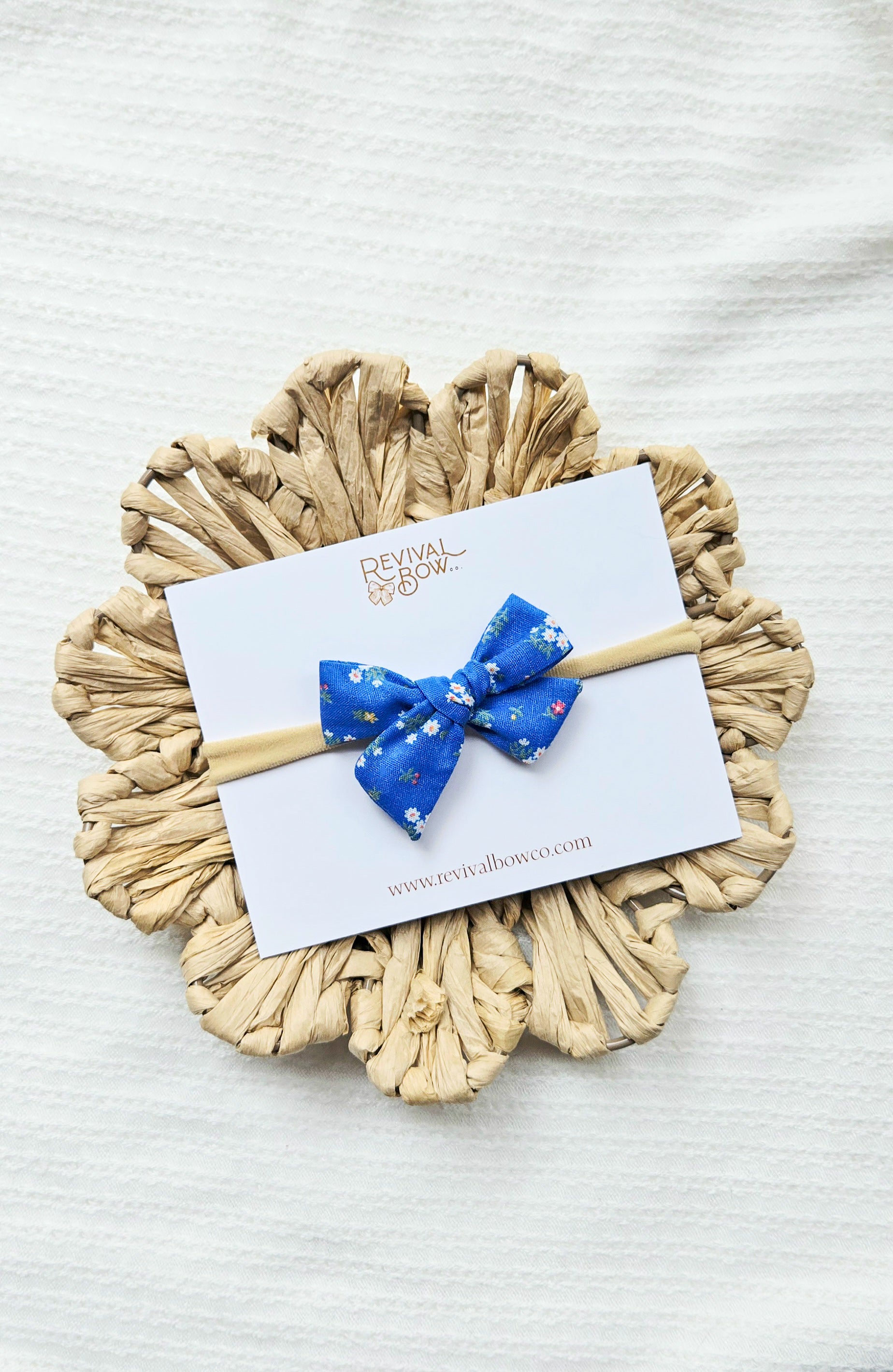 Mini Pinwheel Bow • Blue Daisy