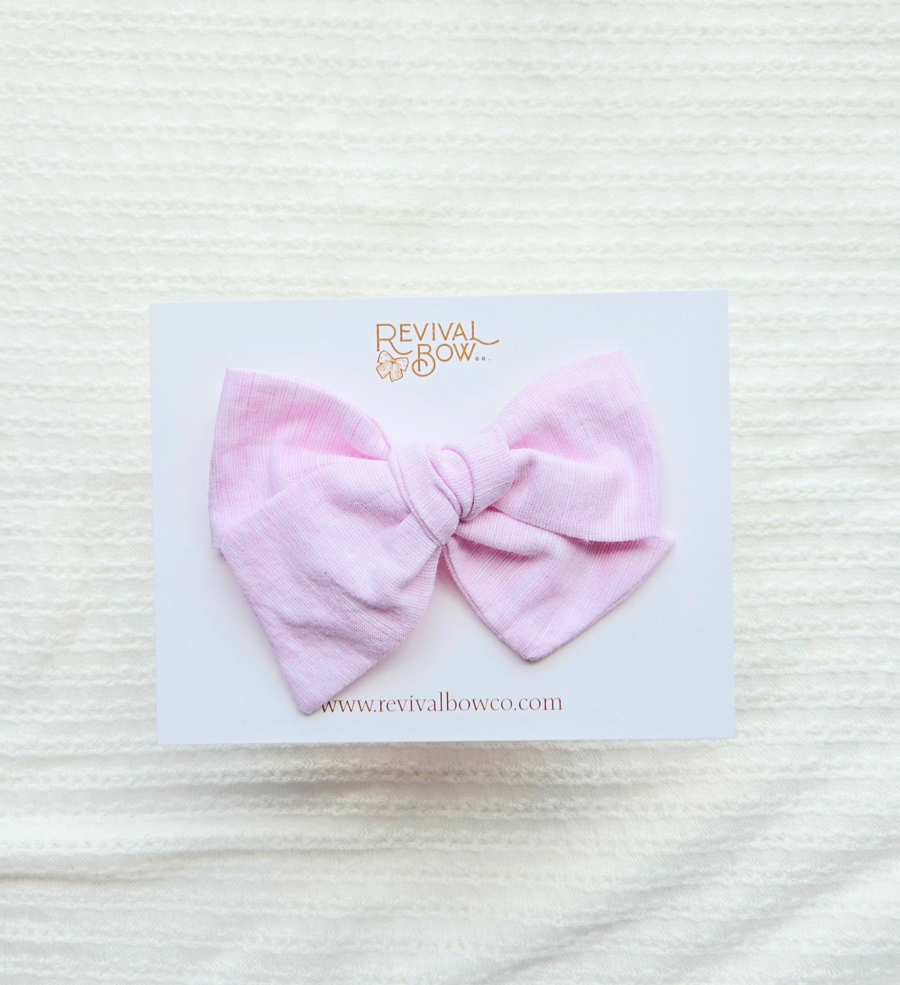 Large Pinwheel Bow • Light Pink Linen