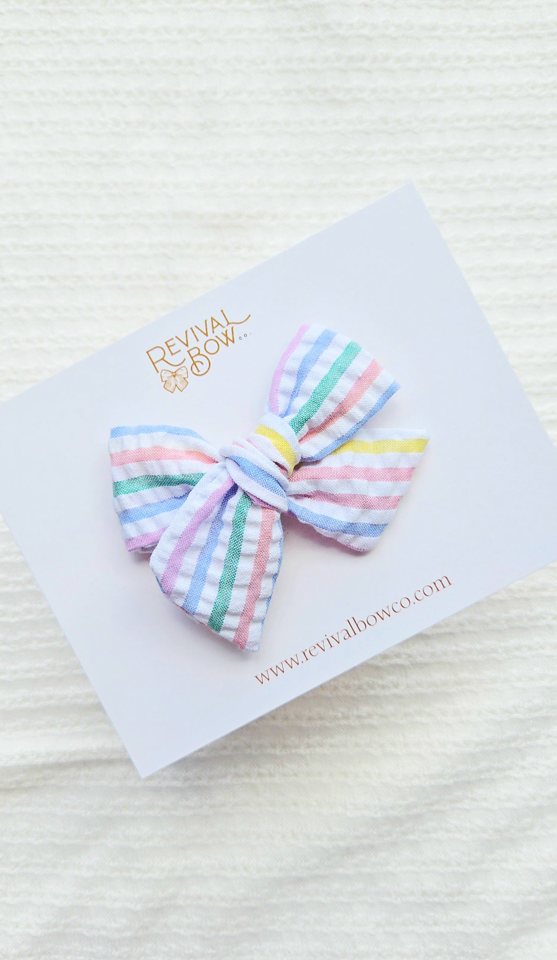 Small Pinwheel Bow • Candy Stripe