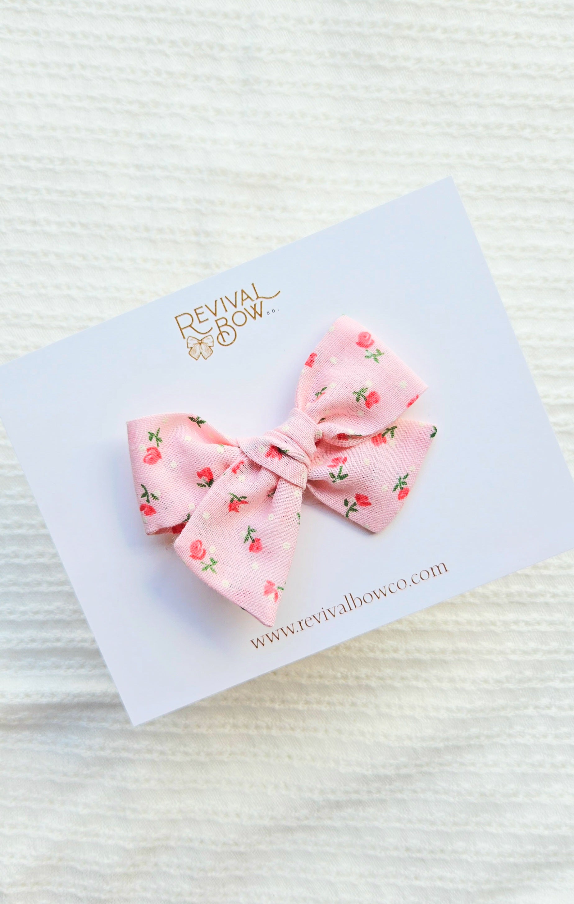 Small Pinwheel Bow • Pink Floral Dot