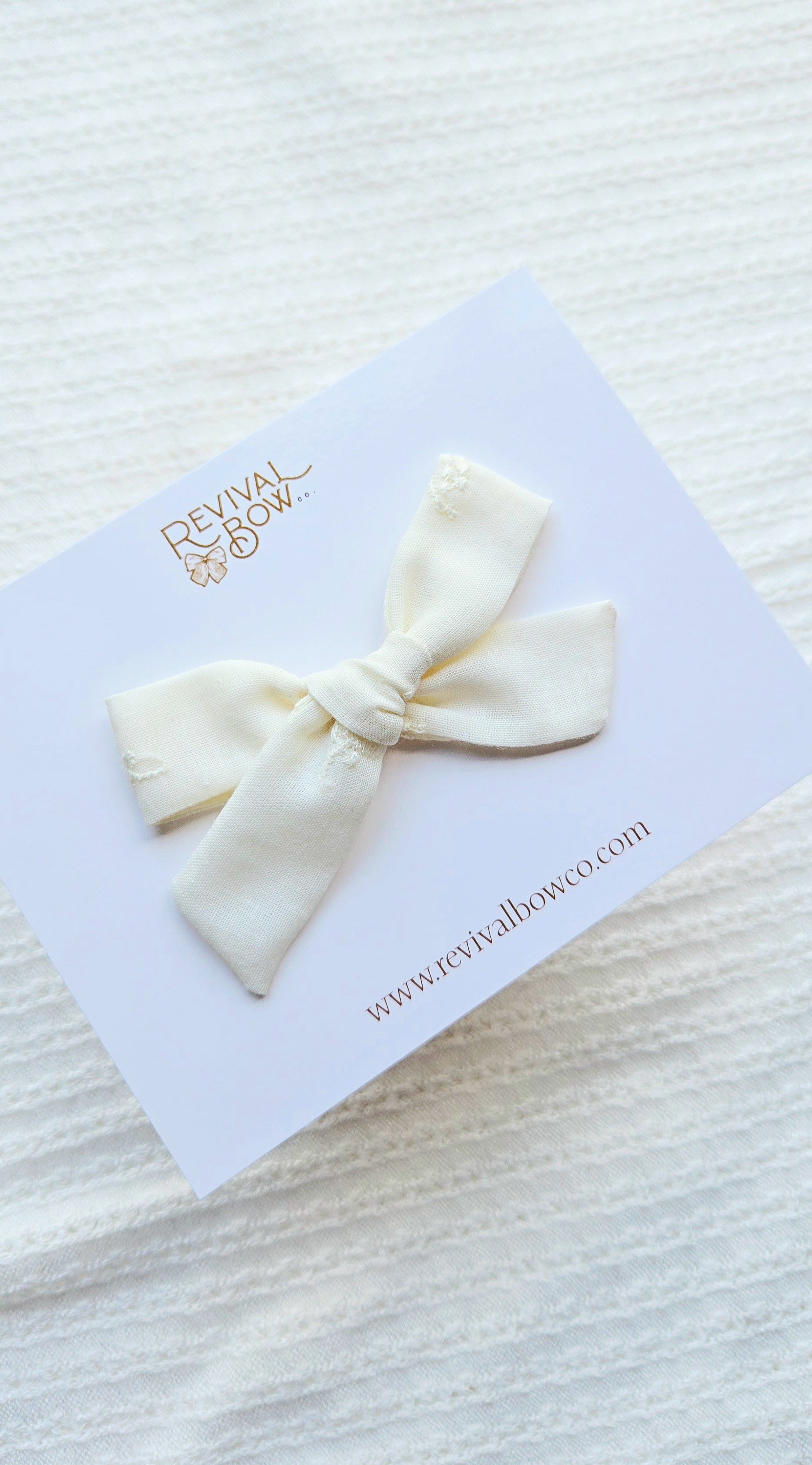 School Girl Bow • Ivory Eyelet