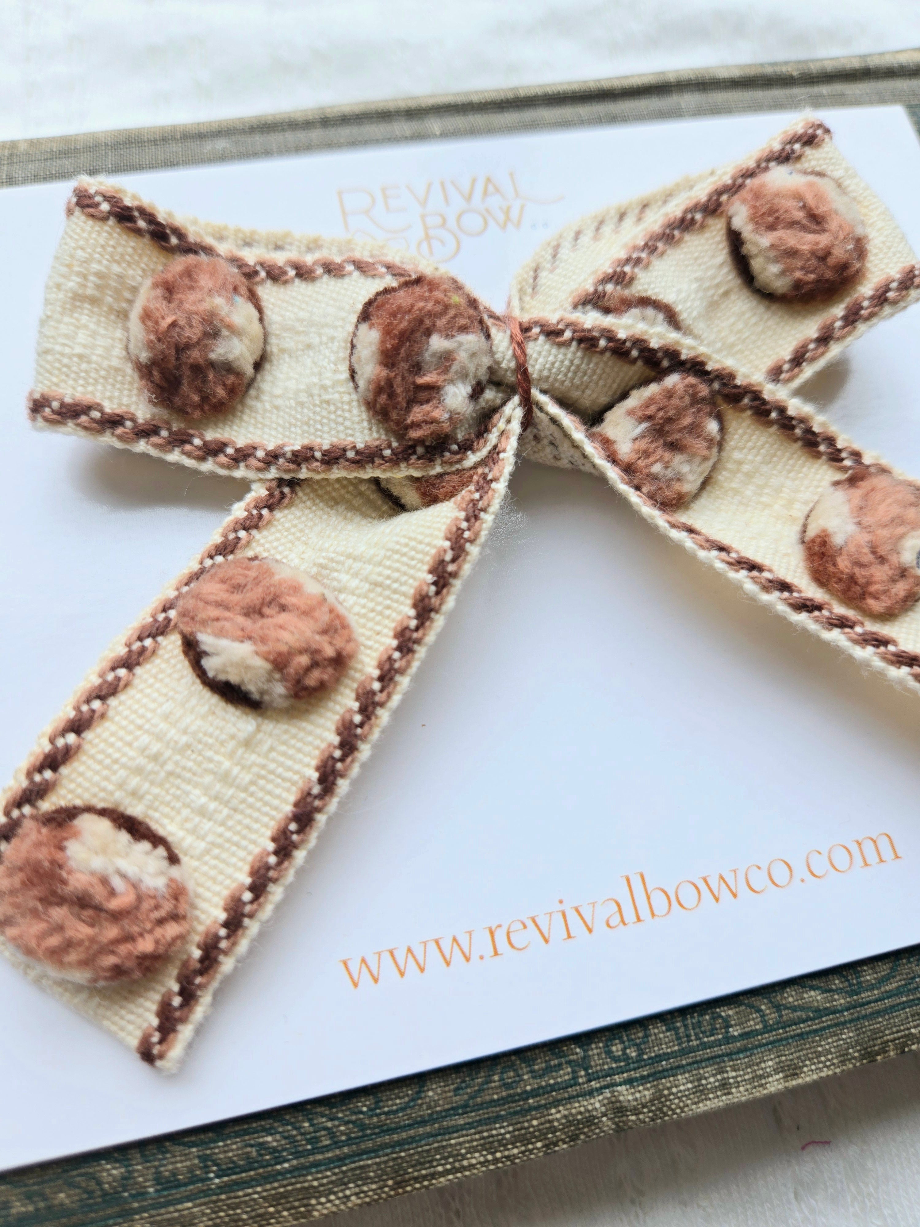 Vintage Pom Bow • Brown