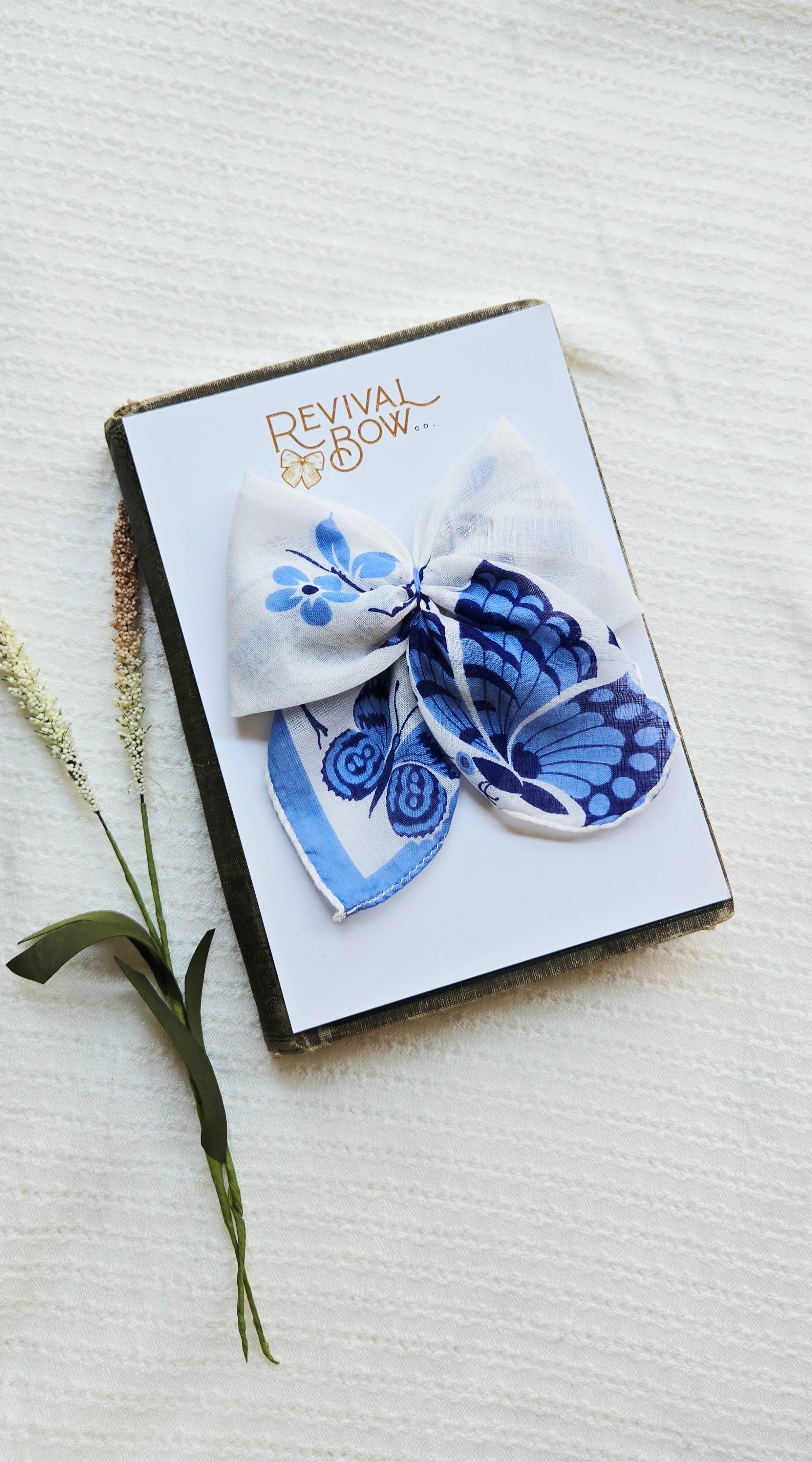 Vintage Handkerchief Bow 9