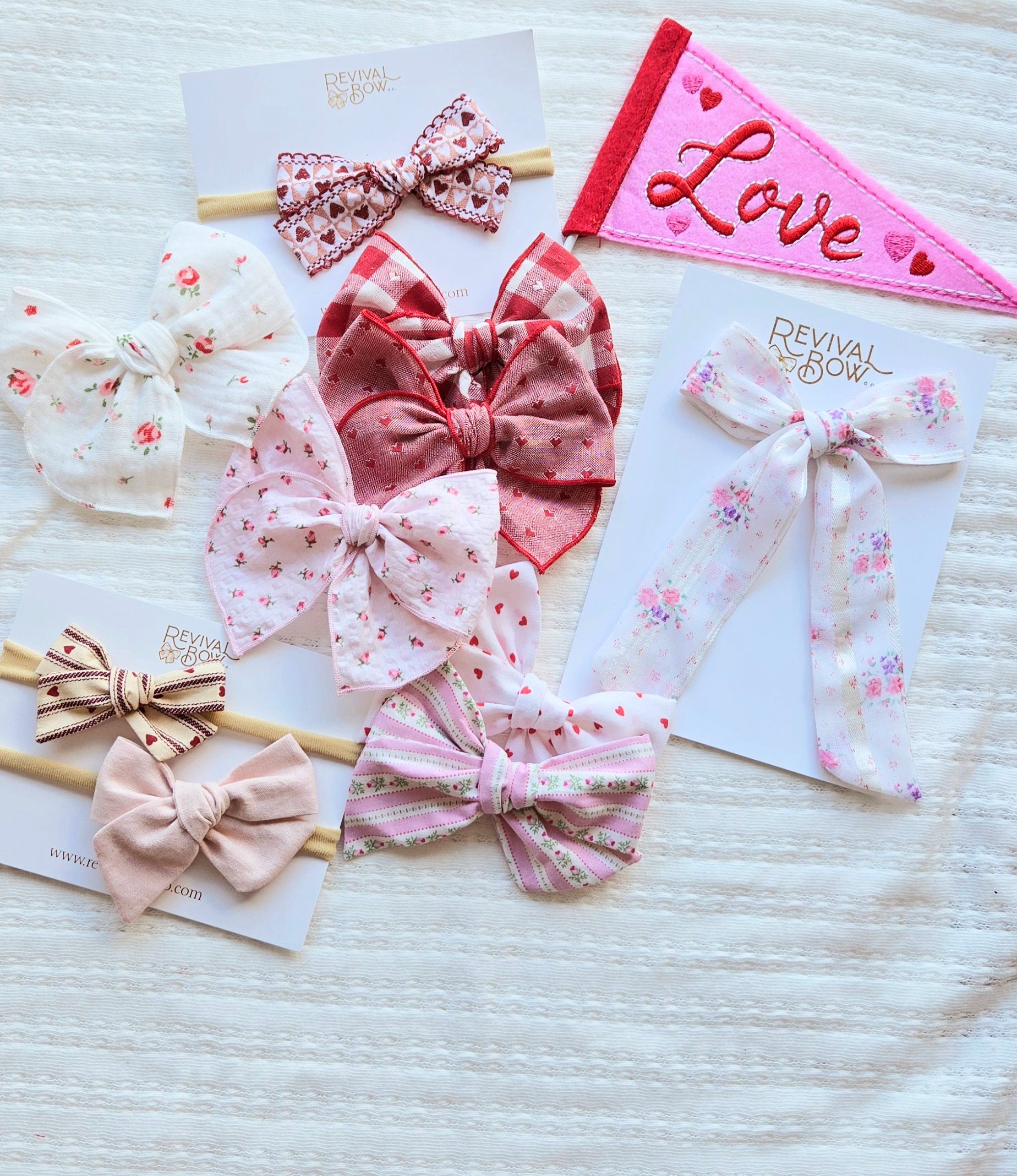 Mini Pinwheel Bow • Heart Stripe