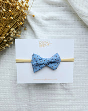 Load image into Gallery viewer, Mini Pinwheel Bow • Hazel
