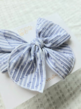 Load image into Gallery viewer, Fable Bow • Striped Blue
