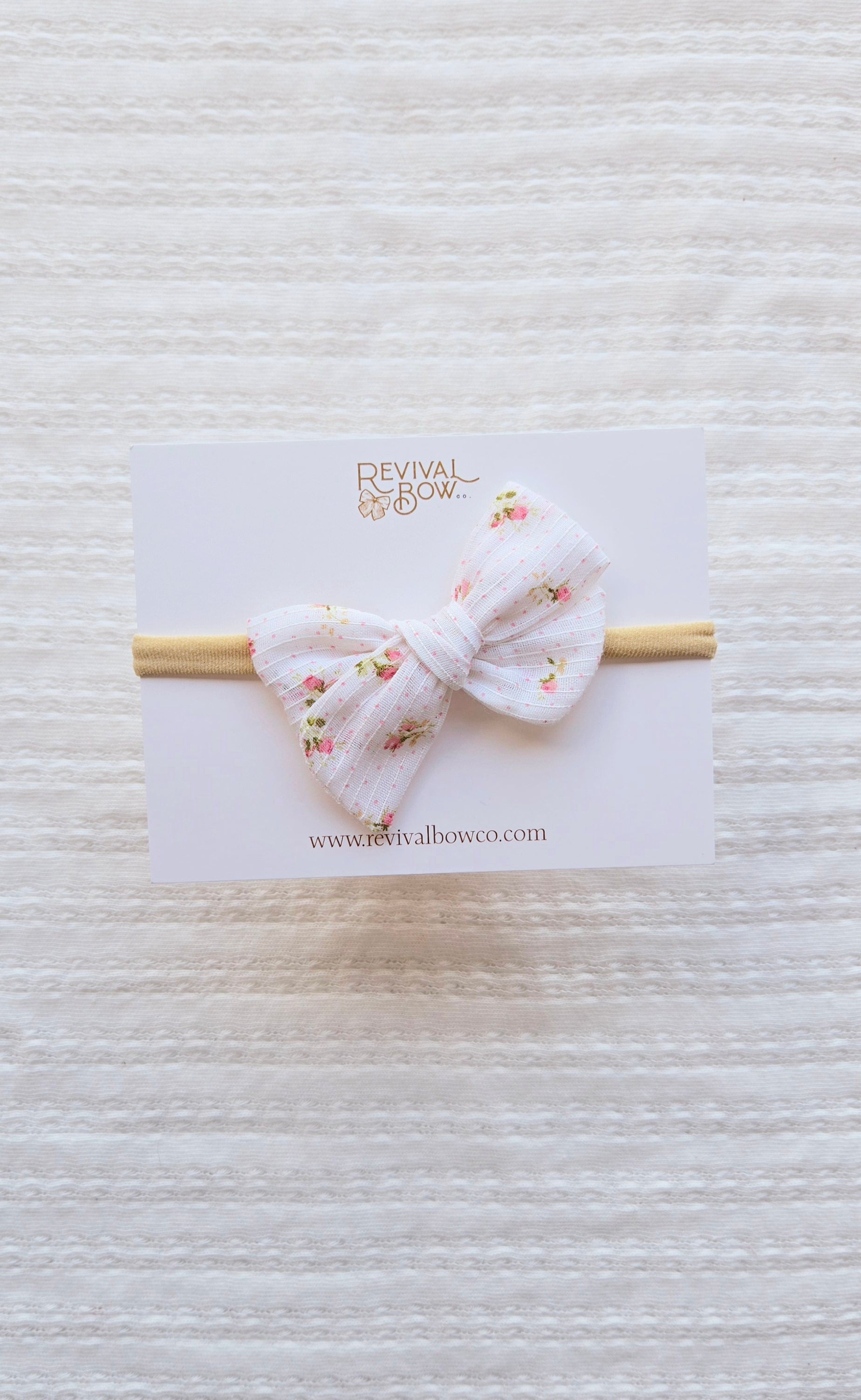 Small Pinwheel Bow • Harper