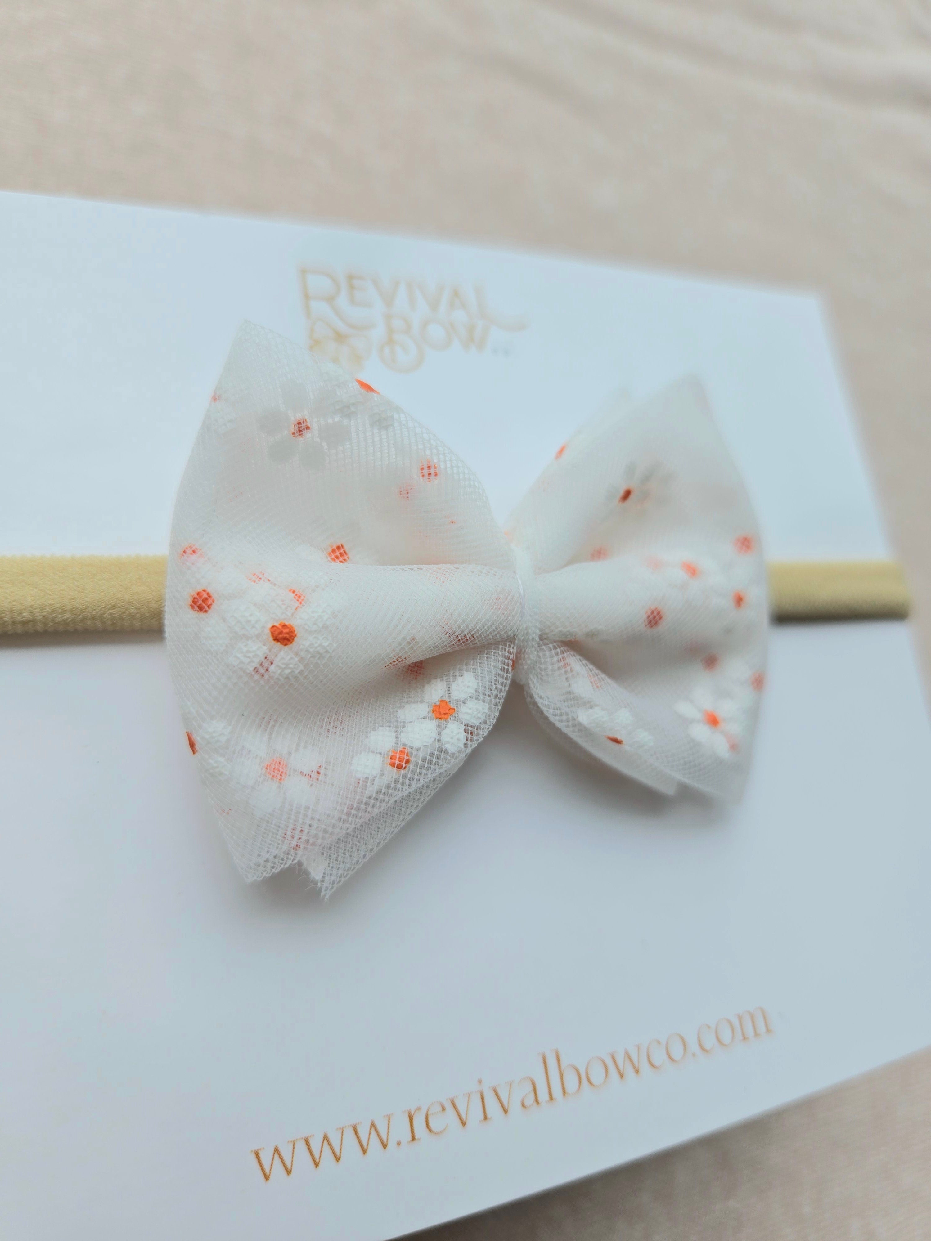 Mae Bow • Sheer Daisy