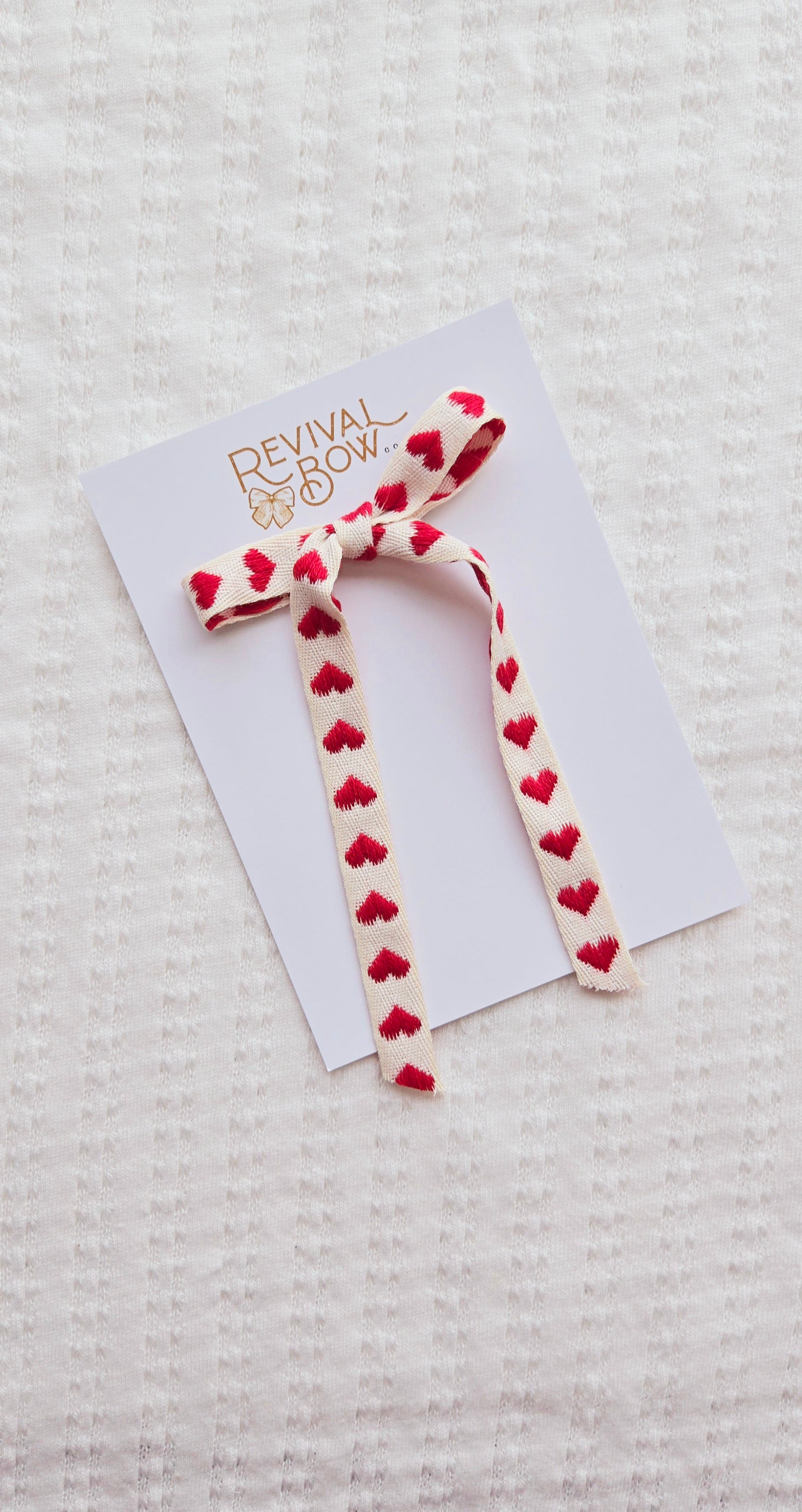 Long Tailed Ribbon Bow • Red Hearts