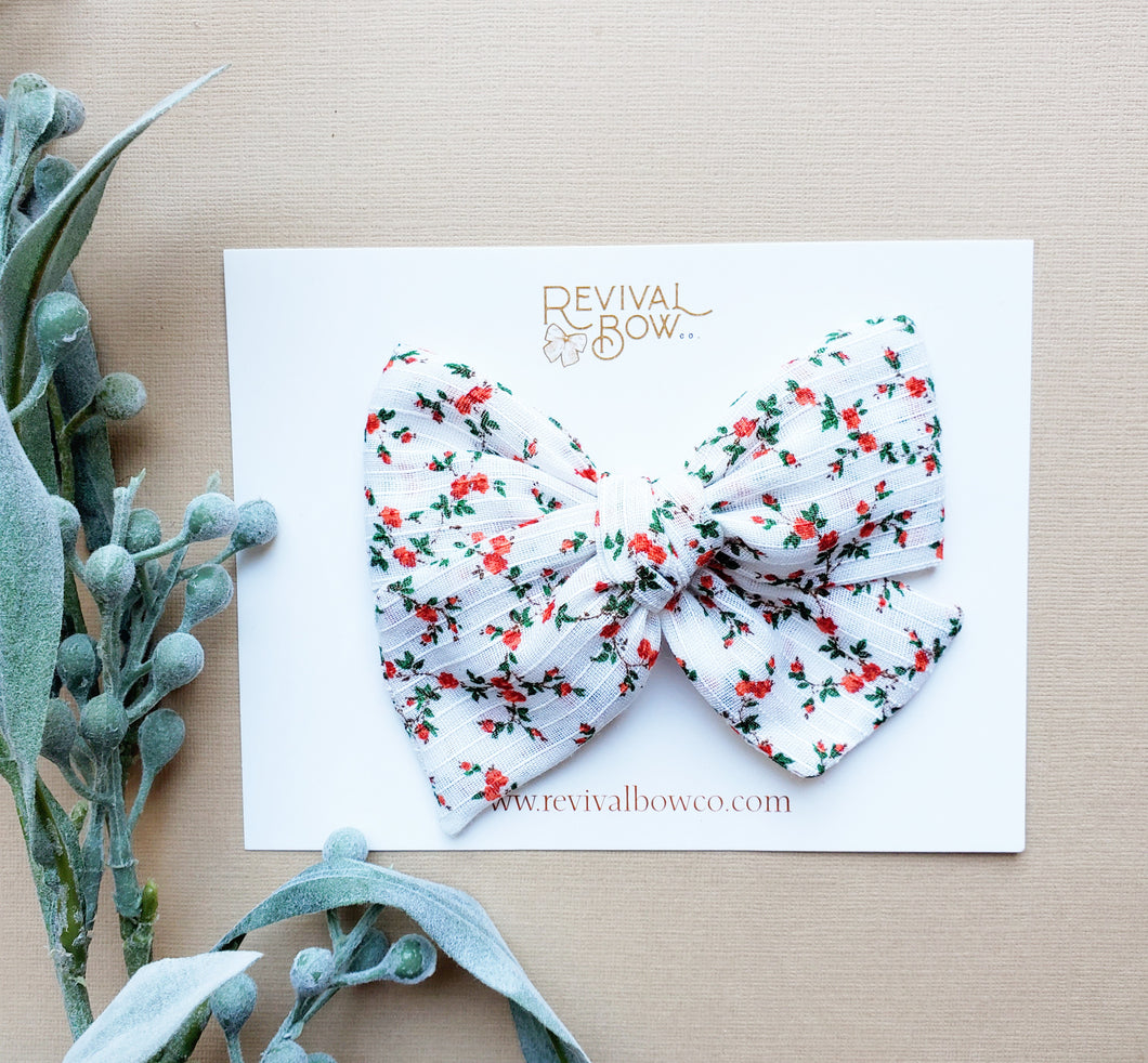 Large Pinwheel Bow • Holiday Floral