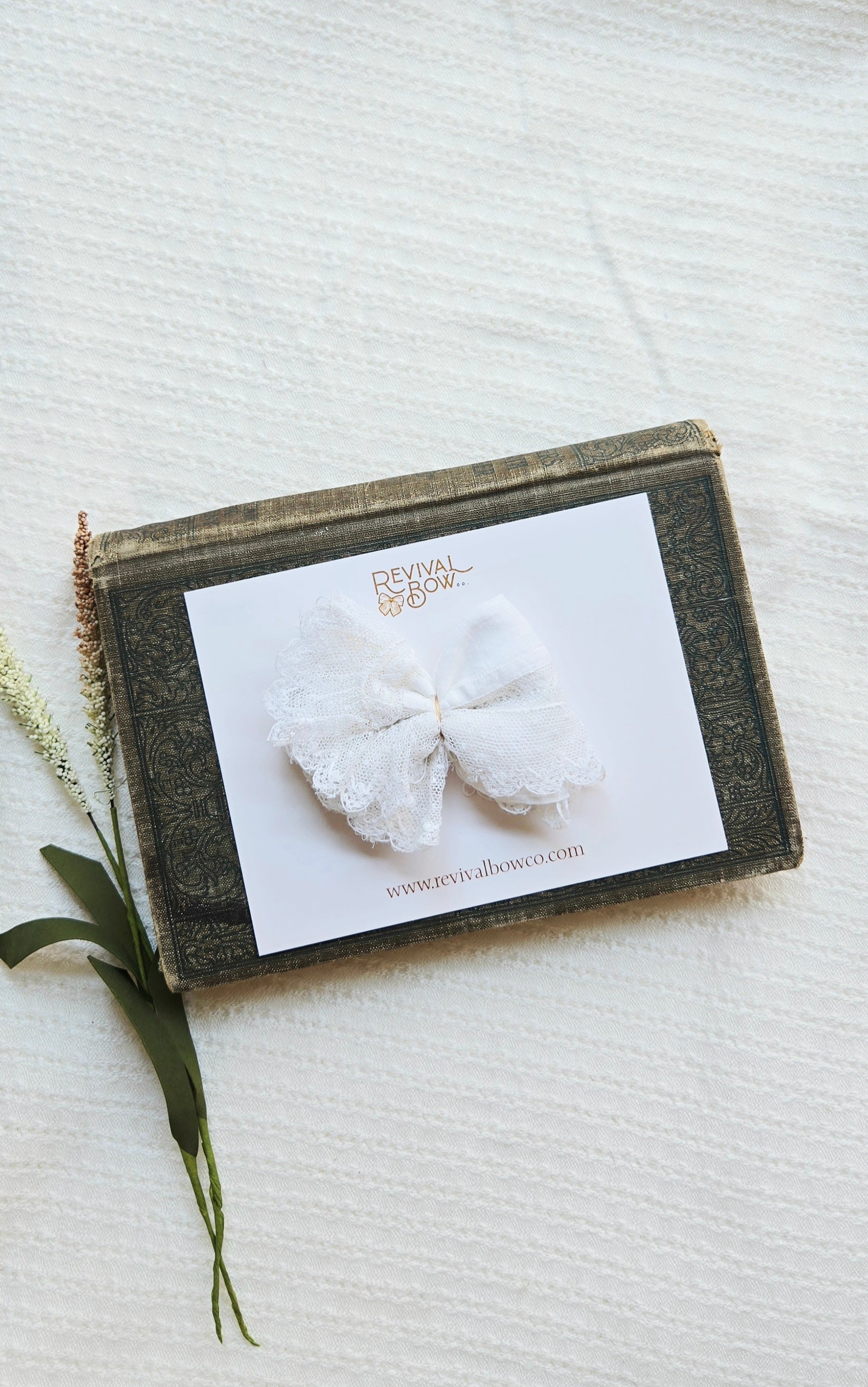 Vintage Handkerchief Bow 15