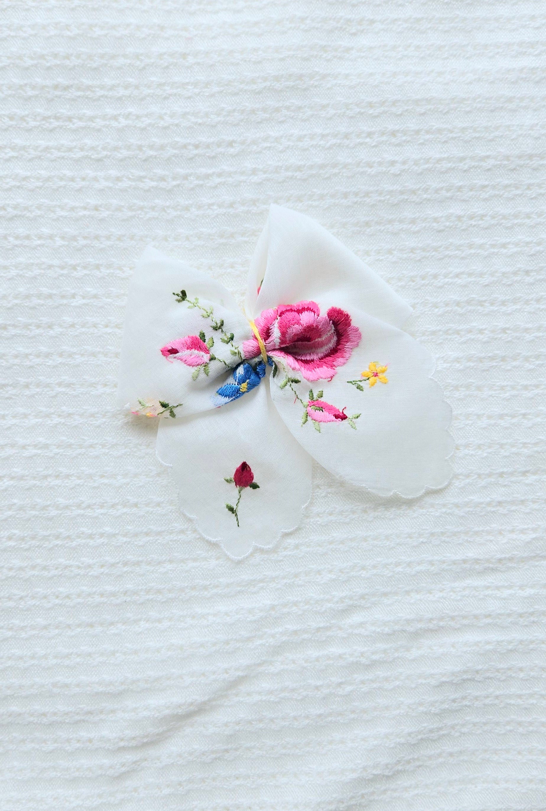 Vintage Handkerchief Bow 12