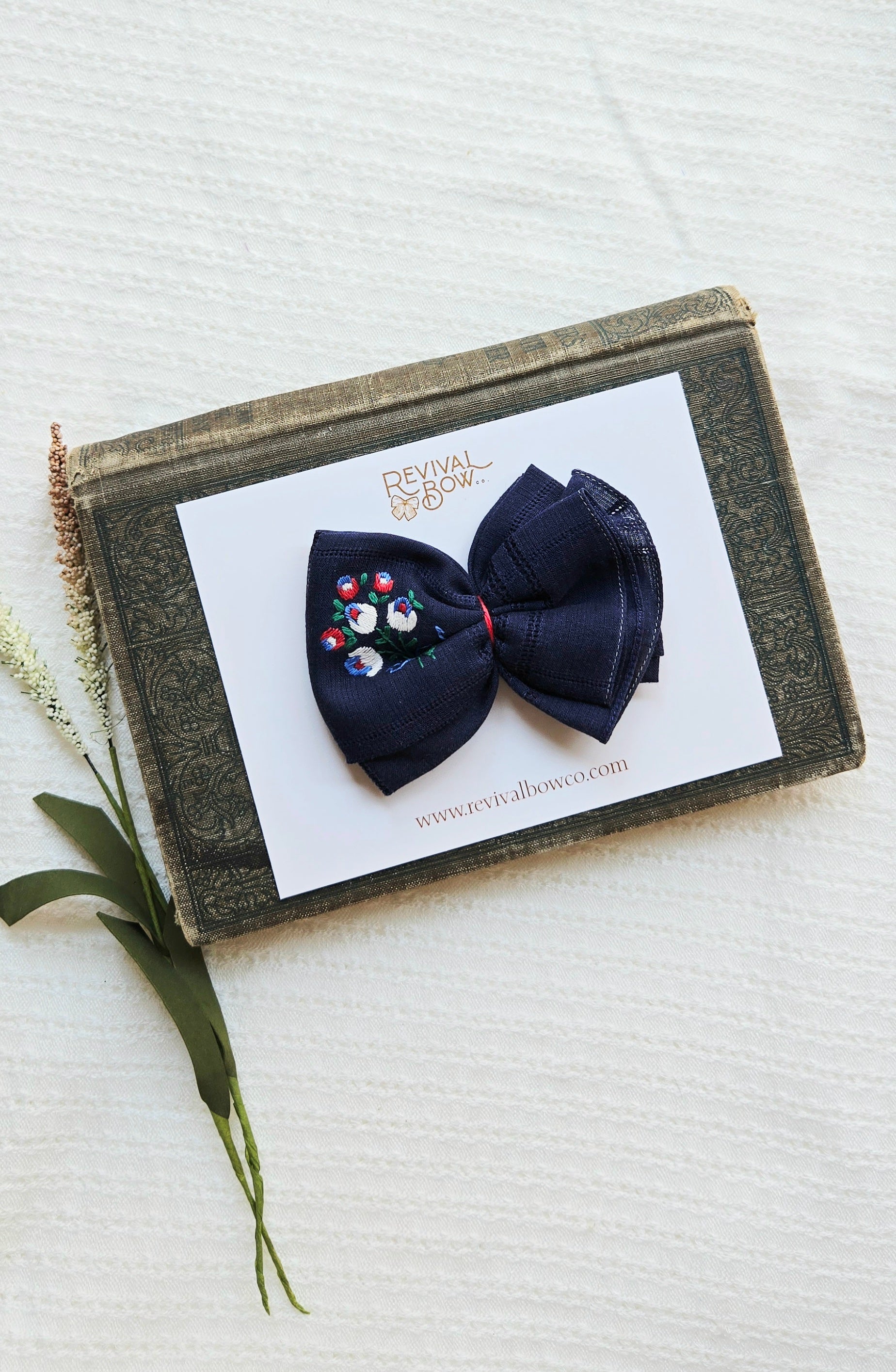 Vintage Handkerchief Bow 13