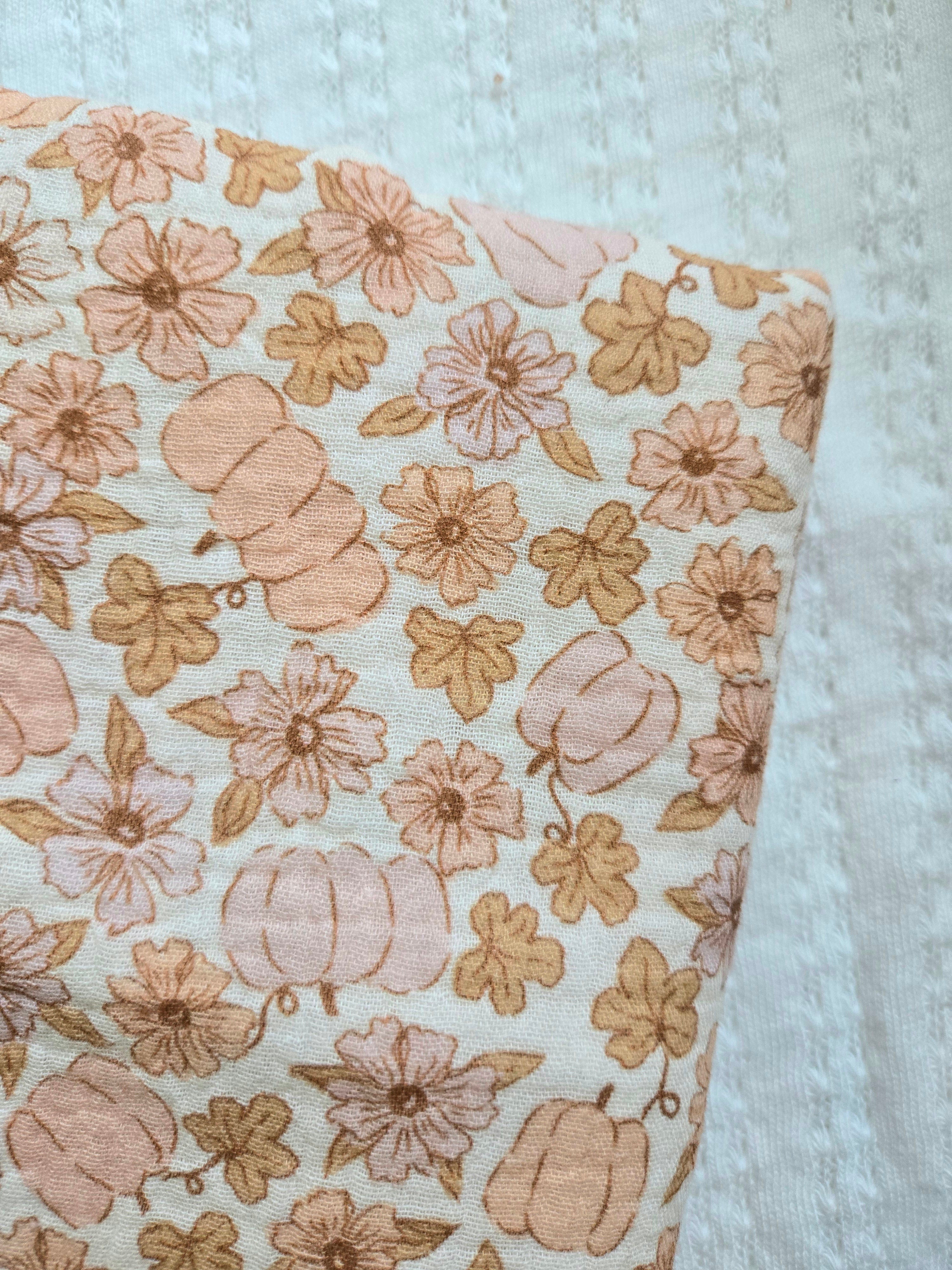 Fable Bow • Pumpkin Floral