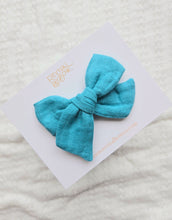 Load image into Gallery viewer, Classic Pinwheel • Turquoise Gauze
