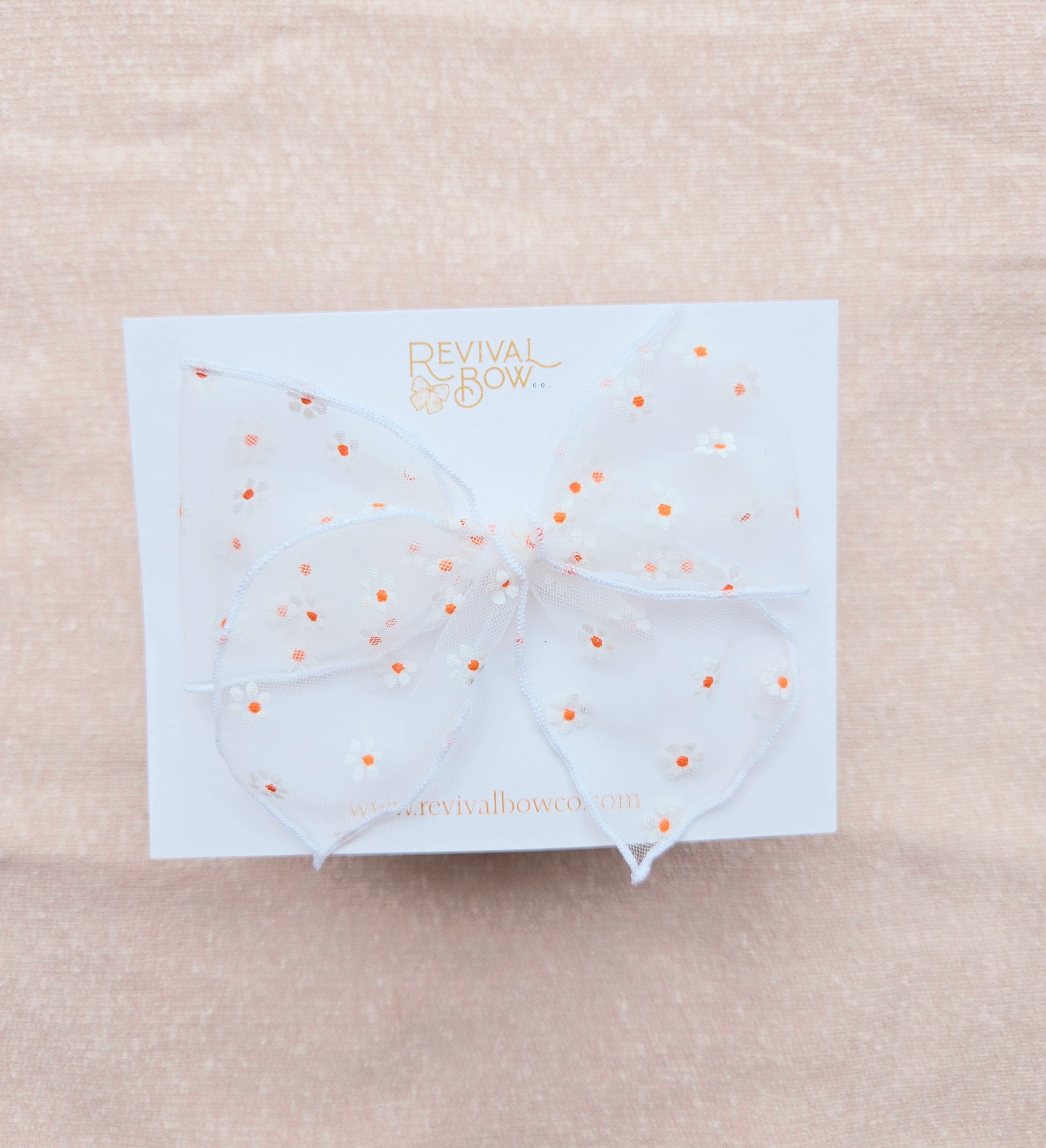 Fable Bow • Sheer Daisy