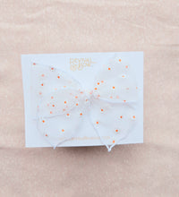 Load image into Gallery viewer, Fable Bow • Sheer Daisy
