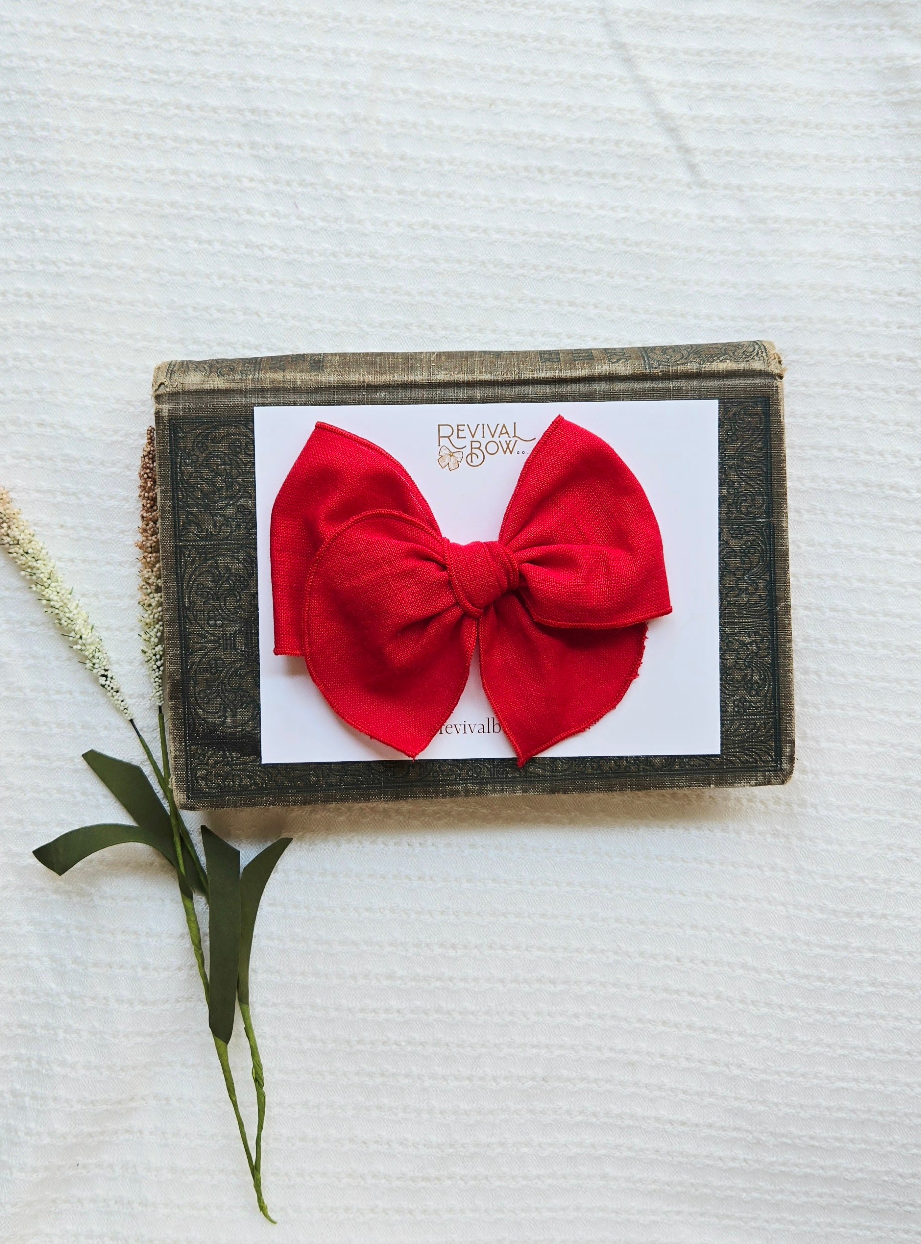 Fable Bow • Red
