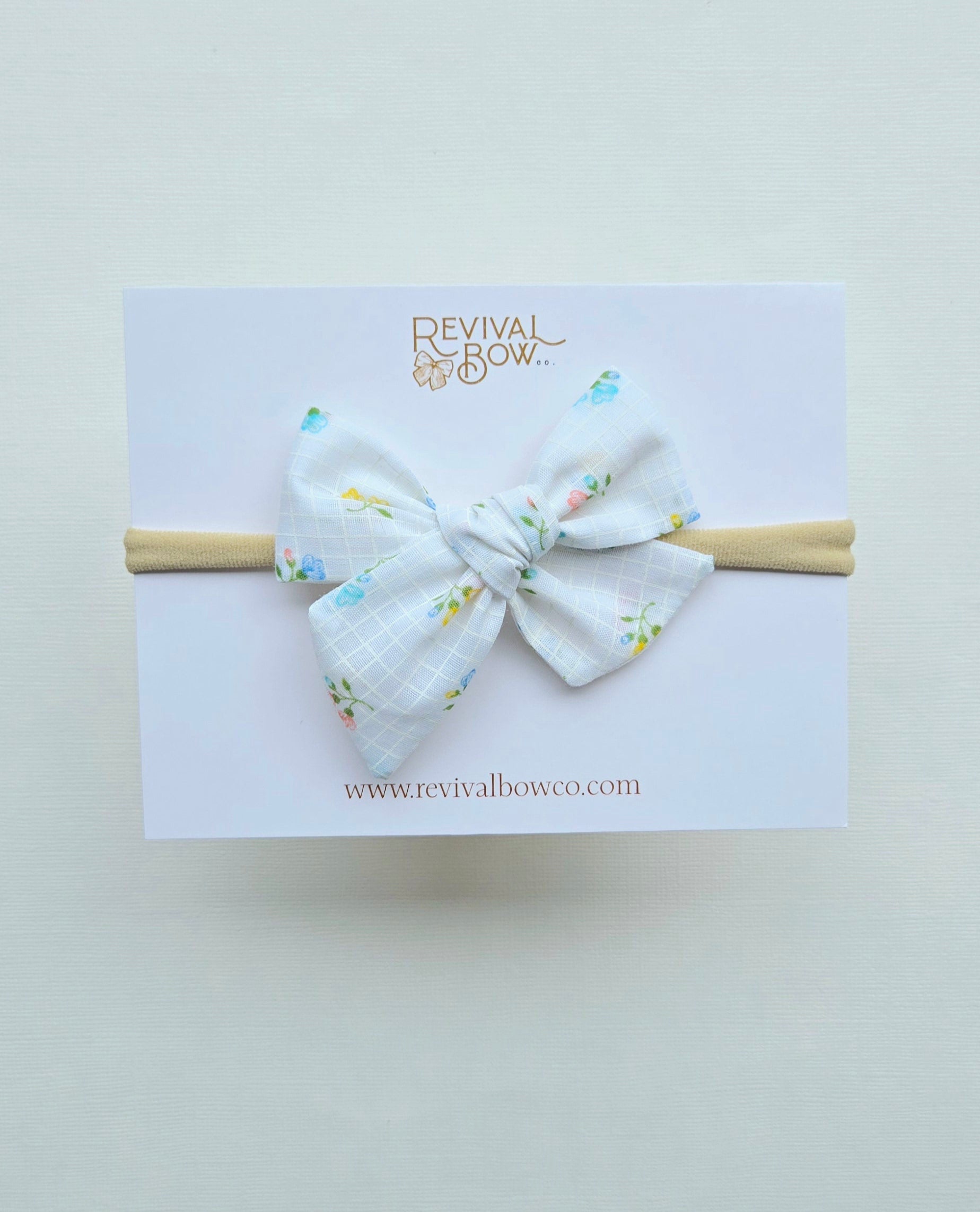 Small Pinwheel Bow • Windowpane Floral