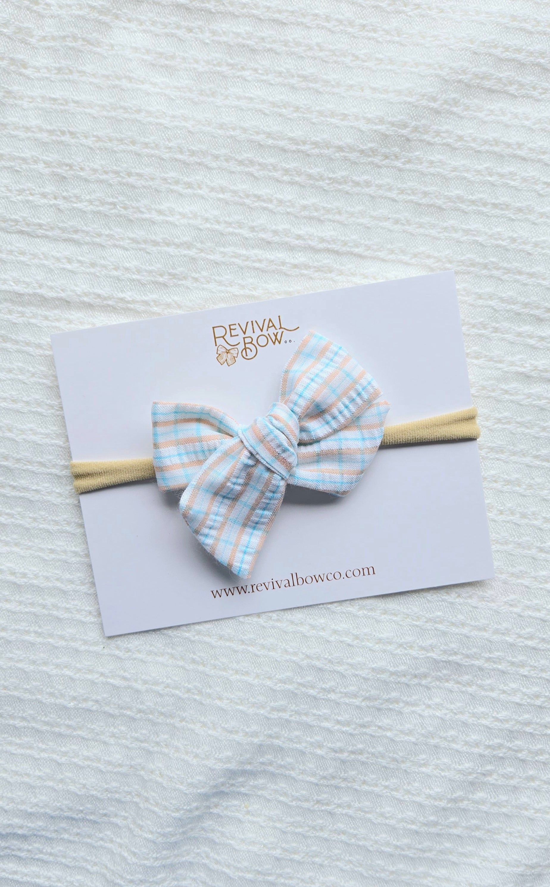 Small Pinwheel Bow • Peach Blue Plaid