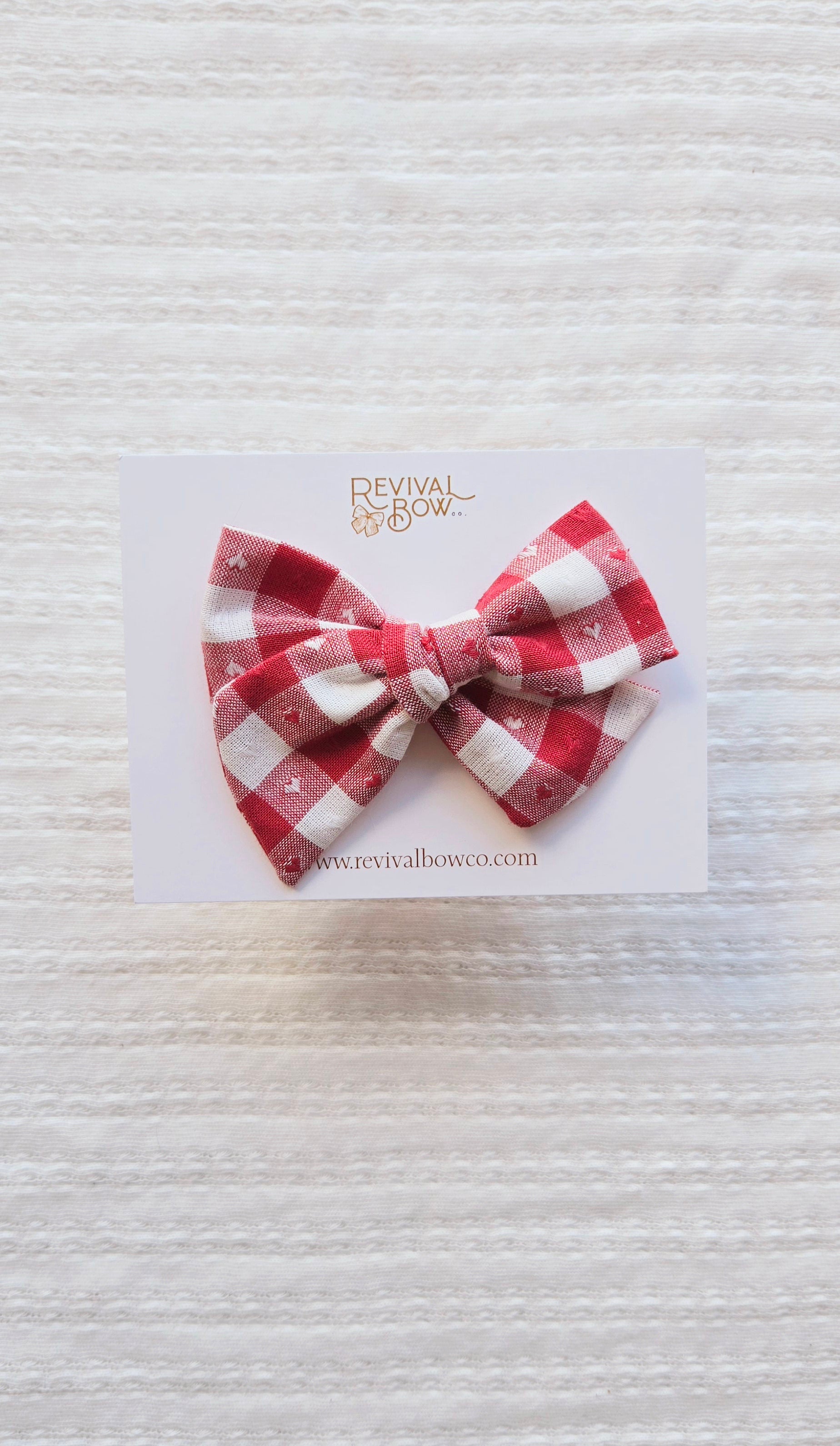 Large Pinwheel Bow • Red Heart Gingham
