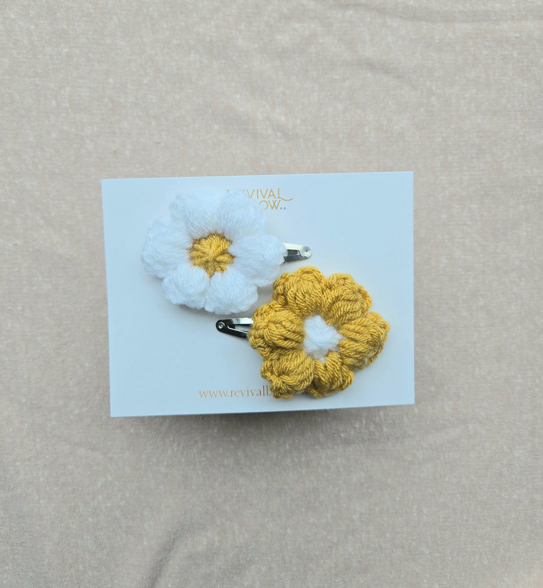 Crochet Flower Snap Clip Set • White/Mustard