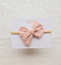 Load image into Gallery viewer, Small Pinwheel • Muted Peachy Pink
