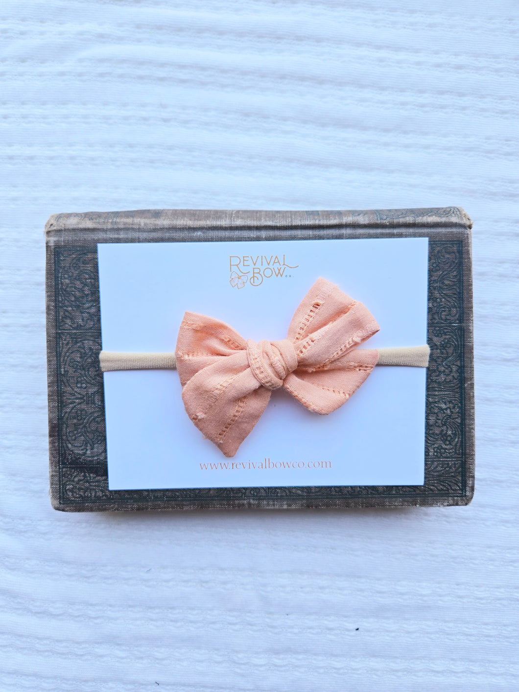 Small Pinwheel Bow • Textured Light Orange