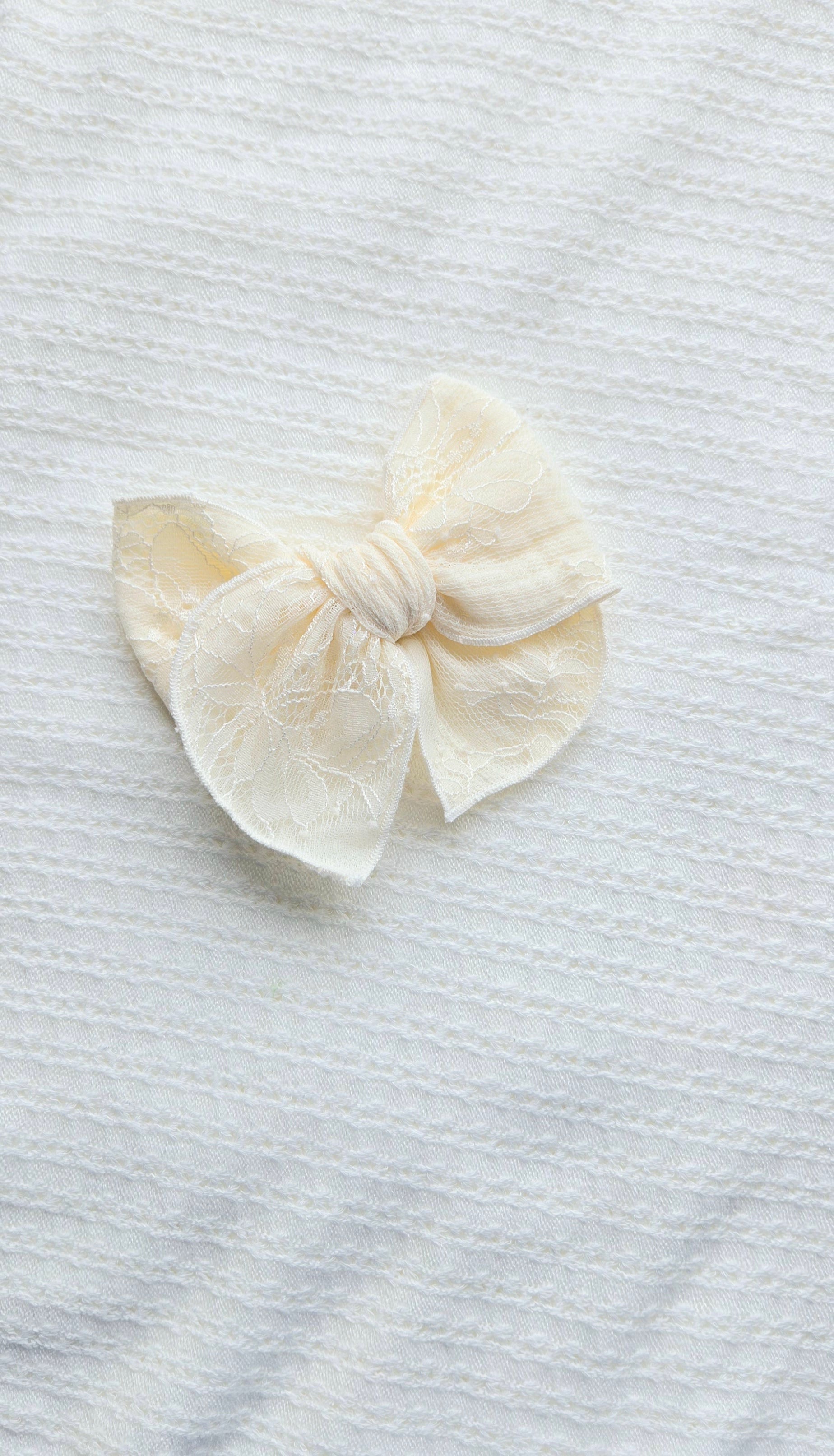 Fable Bow • Cream Lace