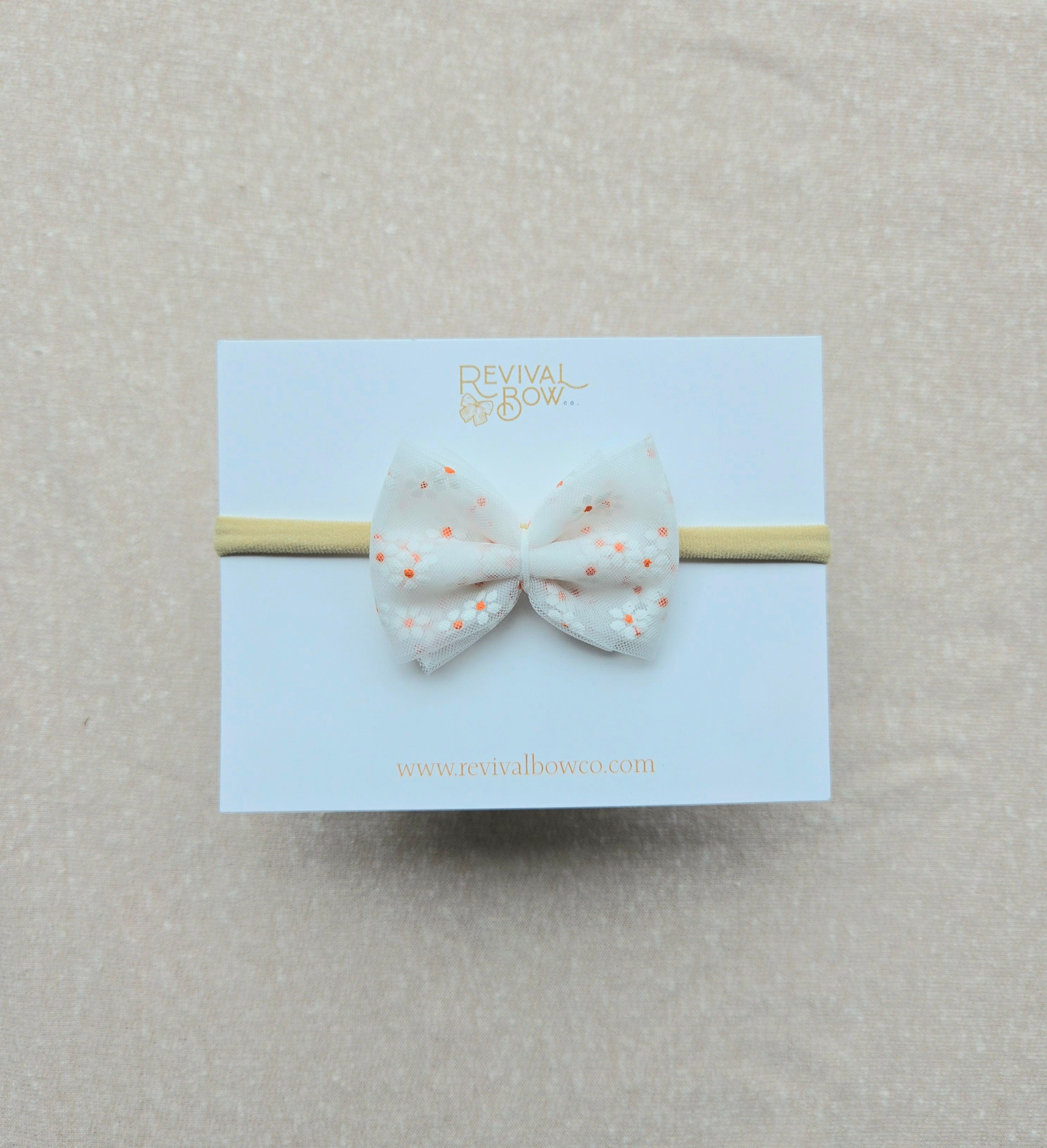 Mae Bow • Sheer Daisy