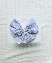 Load image into Gallery viewer, Fable Bow • Striped Blue
