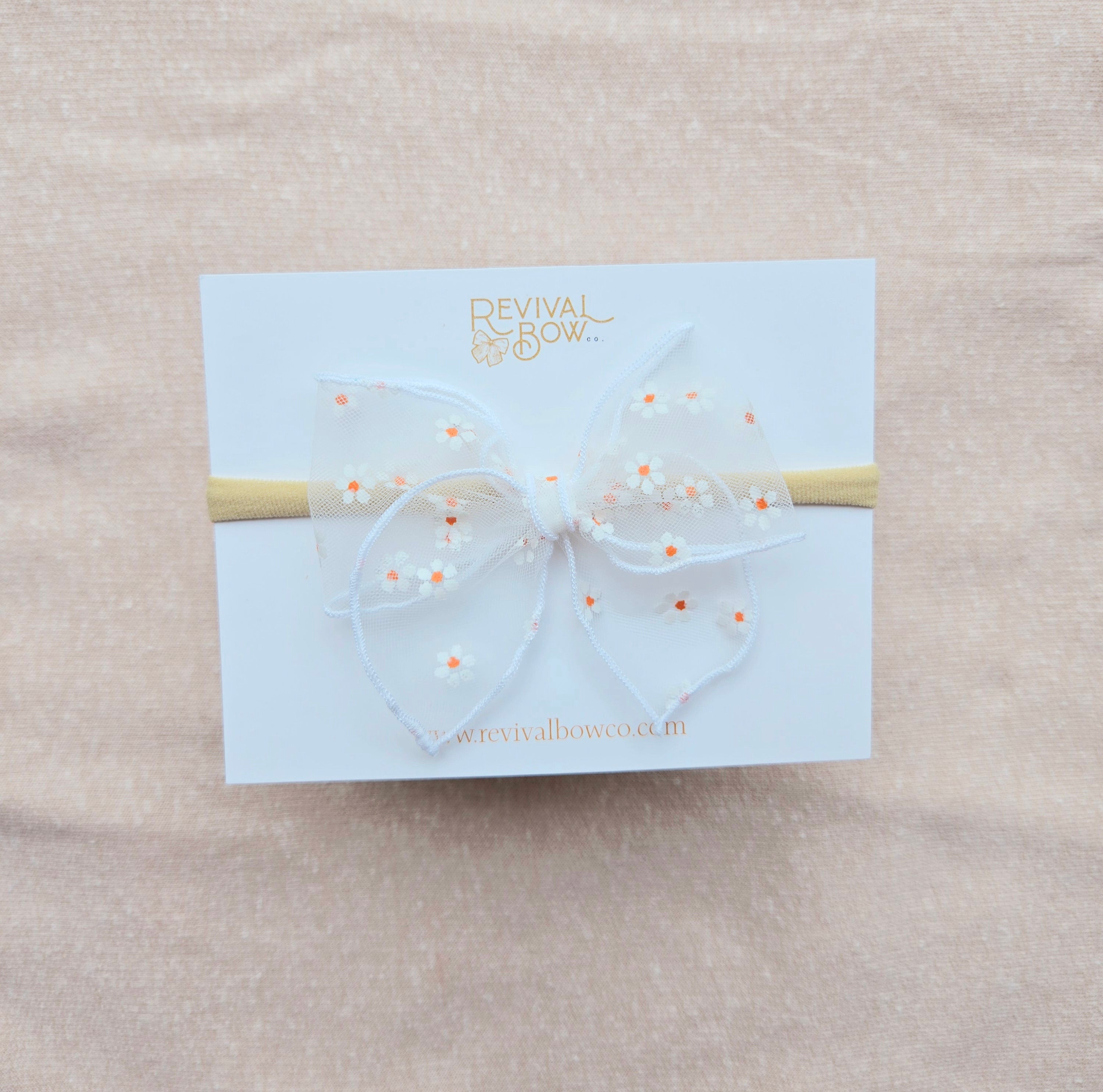 Mini Fable • Sheer Daisy