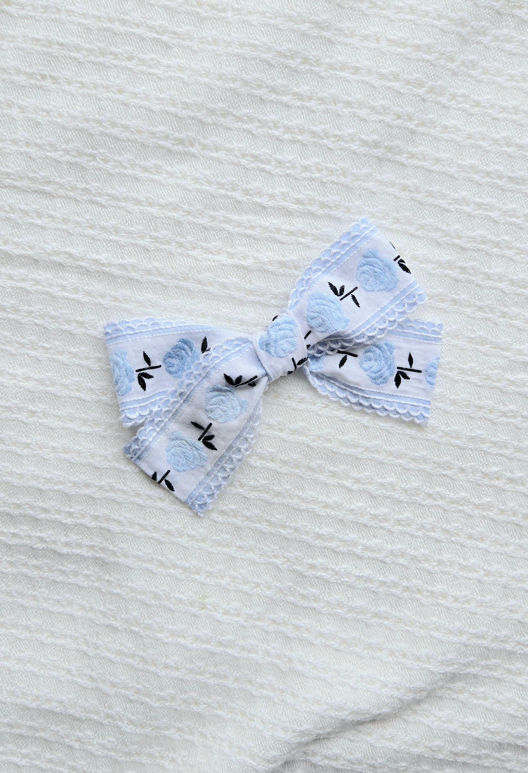 Vintage Trim Bow • Blue Floral